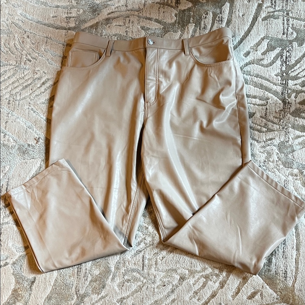 Abercrombie & Fitch Beige '90s Straight Ultra High Rise Pants